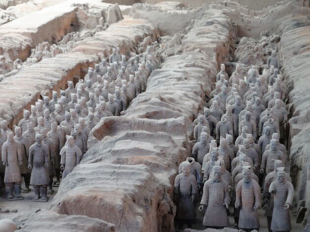les statue de soldat en pierre de xian