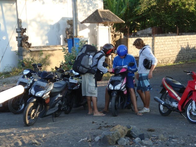 perdu en scooter a bali