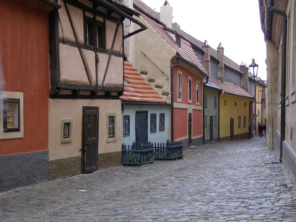 zlata_ulica_visiter_prague zlata ulica visiter prague