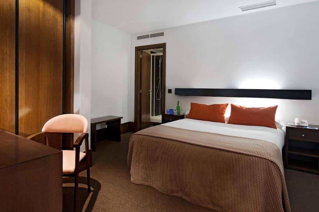 Booking_Hotel_Domus hotel domus dormir tolede