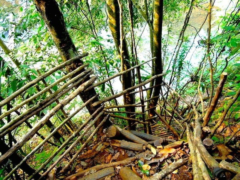 acces aux cascades Laos acces aux cascades Laos