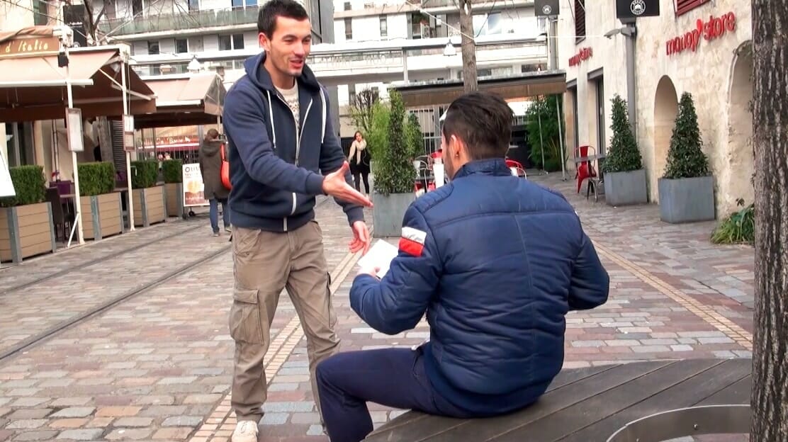 bonne action envers un inconnu bonne action envers un inconnu