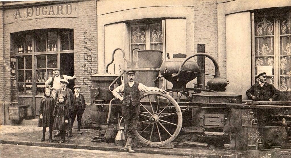 bouilleur de cru traditionnel