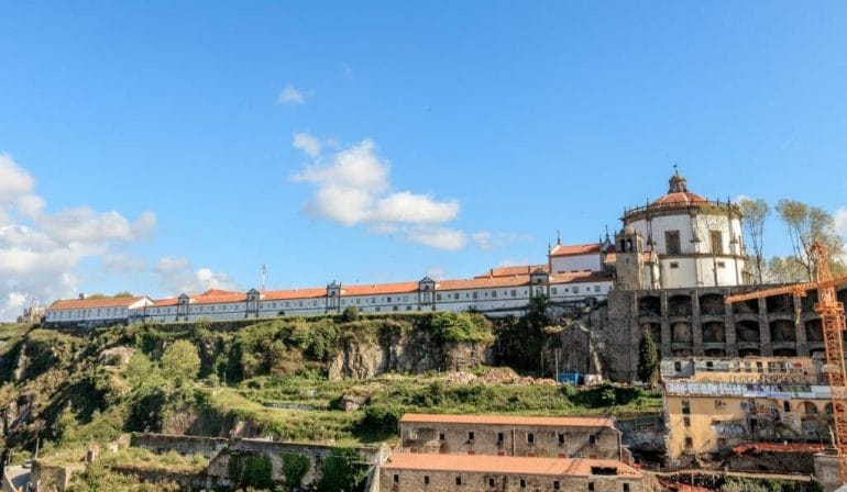 Igreja_da_Serra_do_Pilar_monastero Igreja da Serra do Pilar Mosteiro
