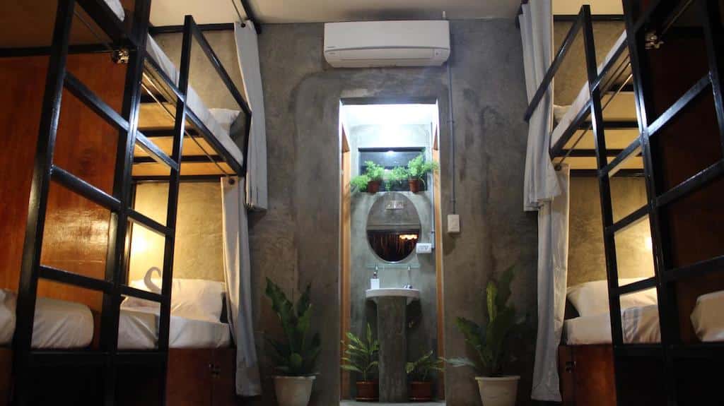 Hangover_Hostel_Booking.com hangover hotel dormir moalboal