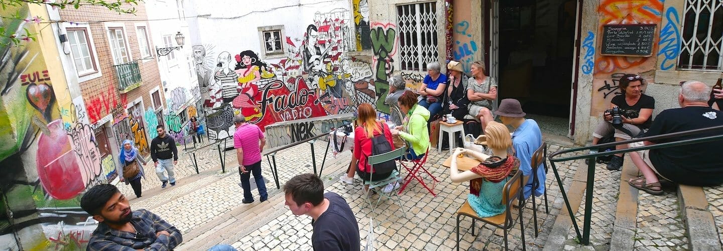 sue faire à lisbonne fado alfama