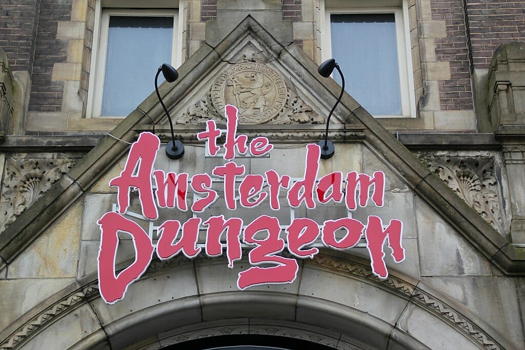 Amsterdam_Dungeon_donjon_entree Amsterdam Dungeon donjon entree