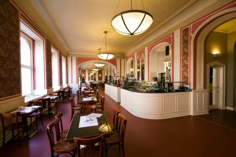 cafe_louvre_itineraire_pour_visiter_prague cafe louvre itinéraire pour visiter prague