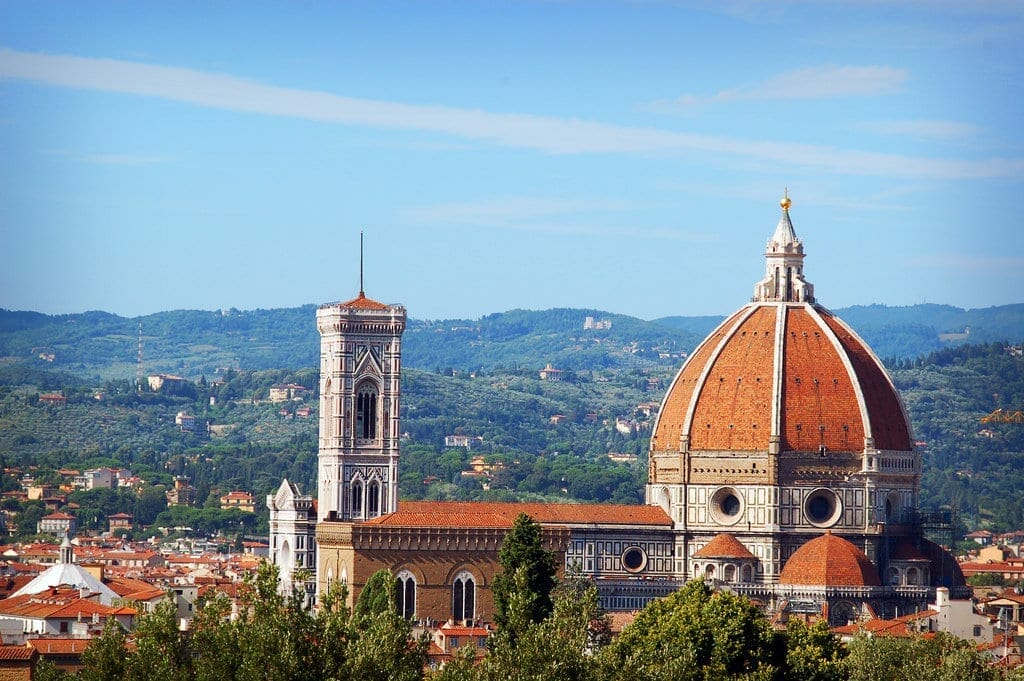 itineraire pour visiter florence vue sur la coupole du duomo et la campagne