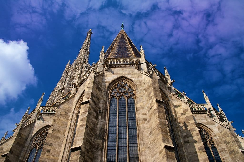 visiter Vienne la Cathédrale Sai,nt Etienne dit Steffi