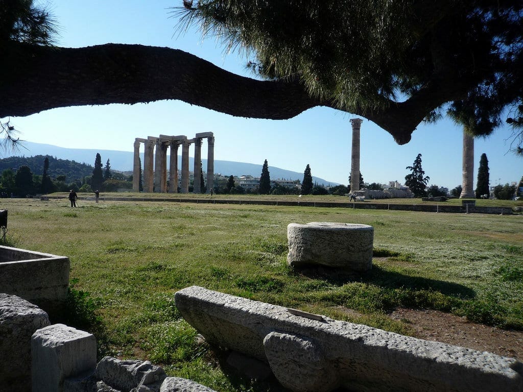 athenes_acropole_olympieion Athènes site de l'Olympieion