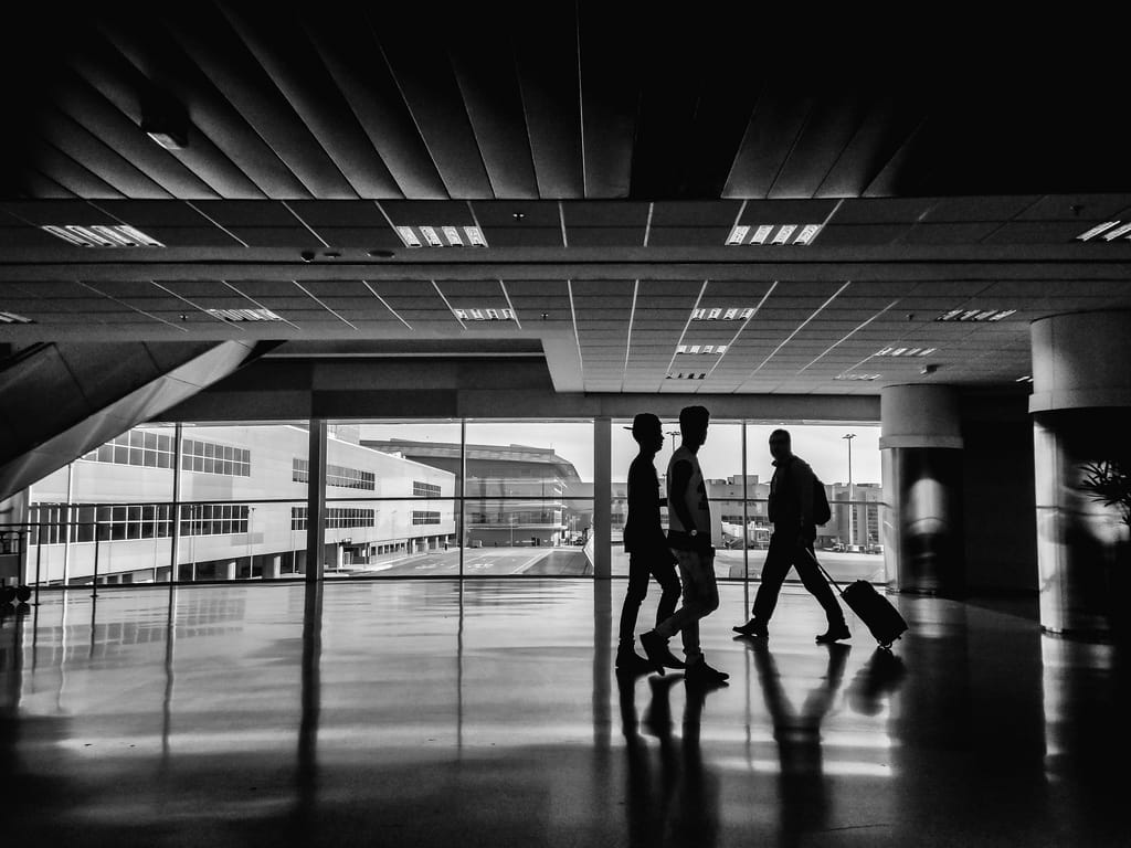 Voyager l'esprit léger avec One Way Fly