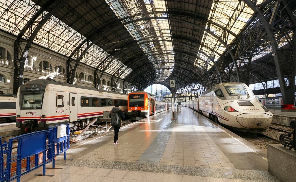 Comment rejoindre le centre de Barcelone depuis l’aéroport El Prat ? Se rendre au centre ville de Barcelone en train