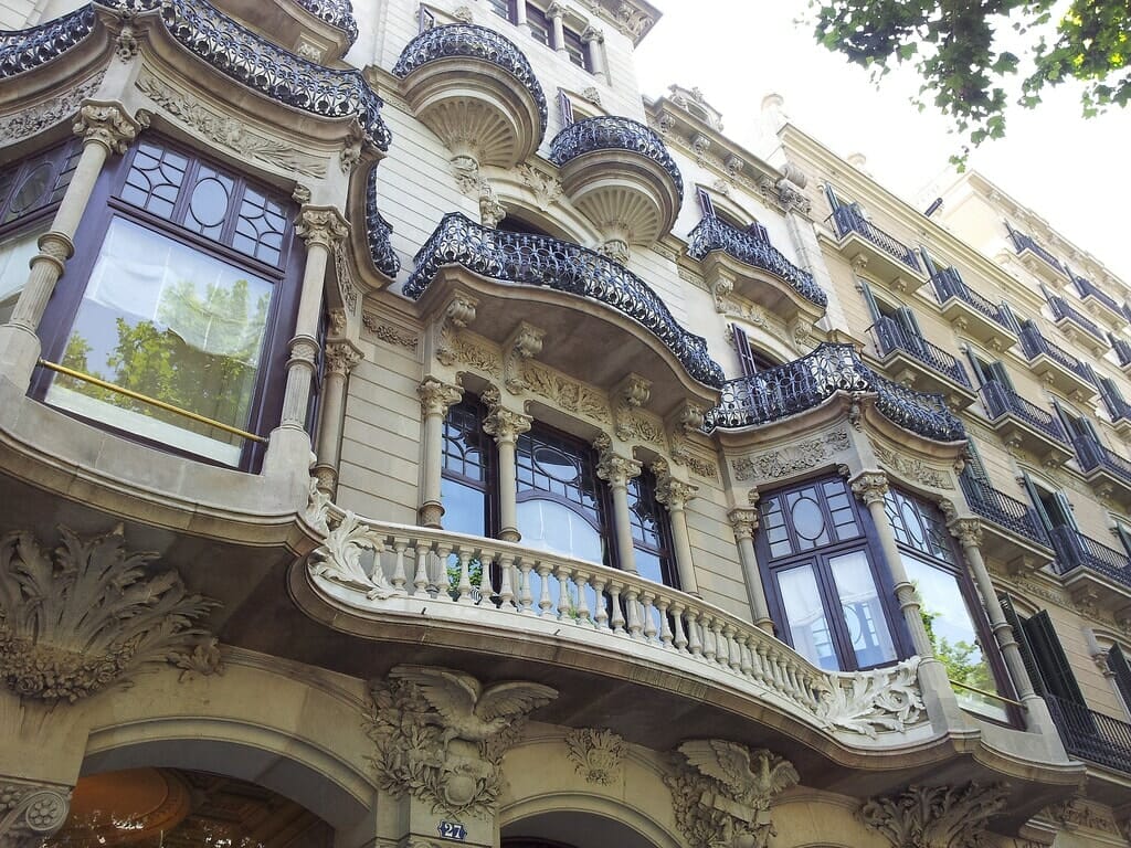 façade casa batllo barcelone gaudi