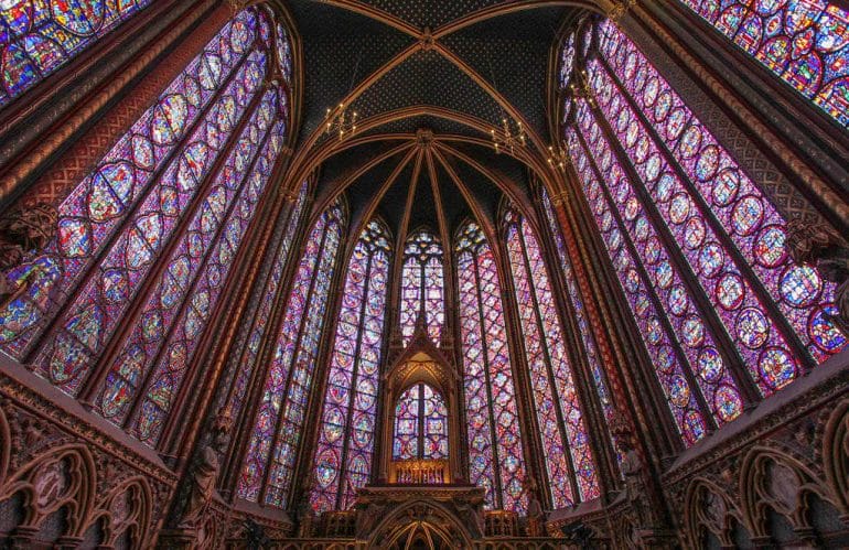Les magnifiques vitraux de la Sainte Chapelle