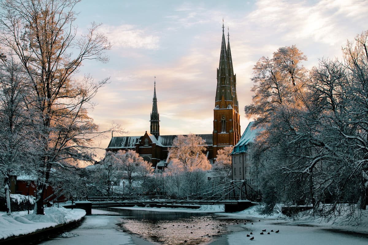 Uppsala - crédits photo https://yandex.ru/collections/card/593ea978215a84bc445e1c72/