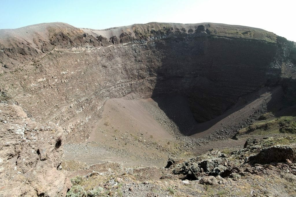 Le cratère du Vésuve