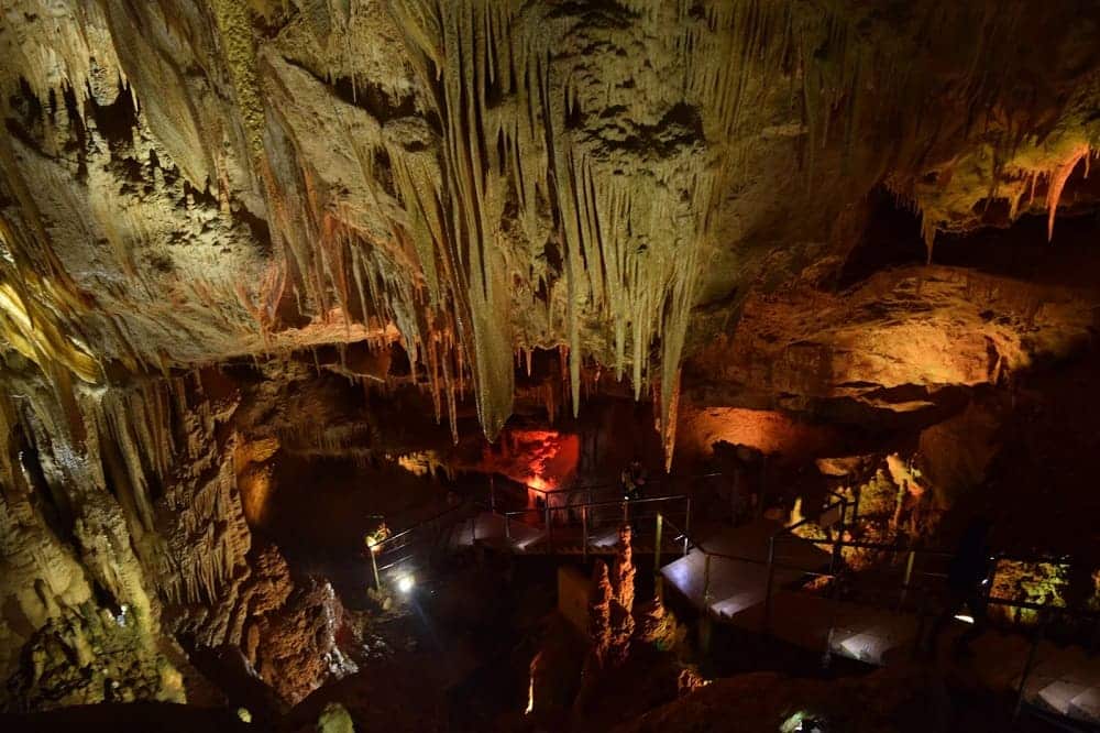 Parc National de Sataplia - crédits photo http://www.travelerscorner.ge/ka/product/32 Parc National de Sataplia - crédits photo http://www.travelerscorner.ge/ka/product/32