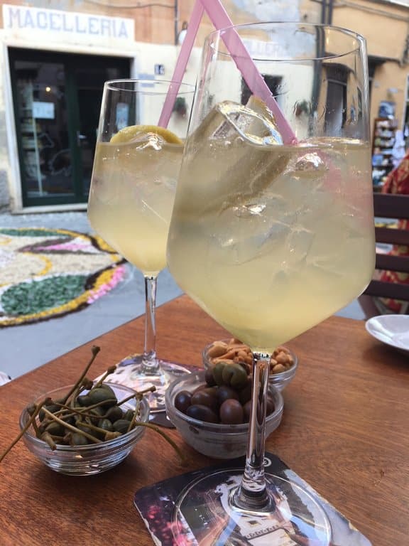 Aperitivo Monterosso cinque terre