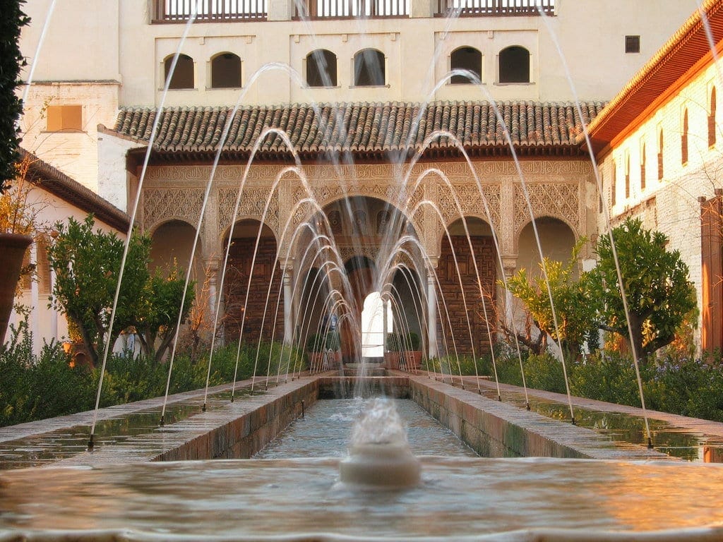 alhambra_grenade_palais_portes_jardins alhambra grenade palais portes jardins