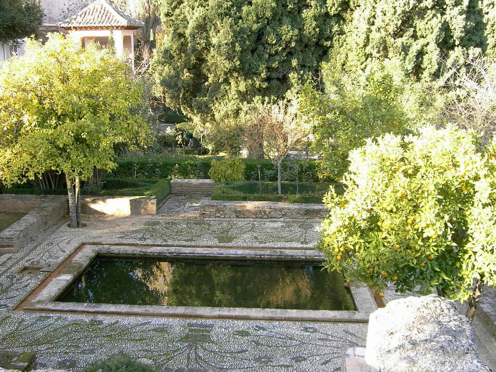 beaux jardins alhambra grenade