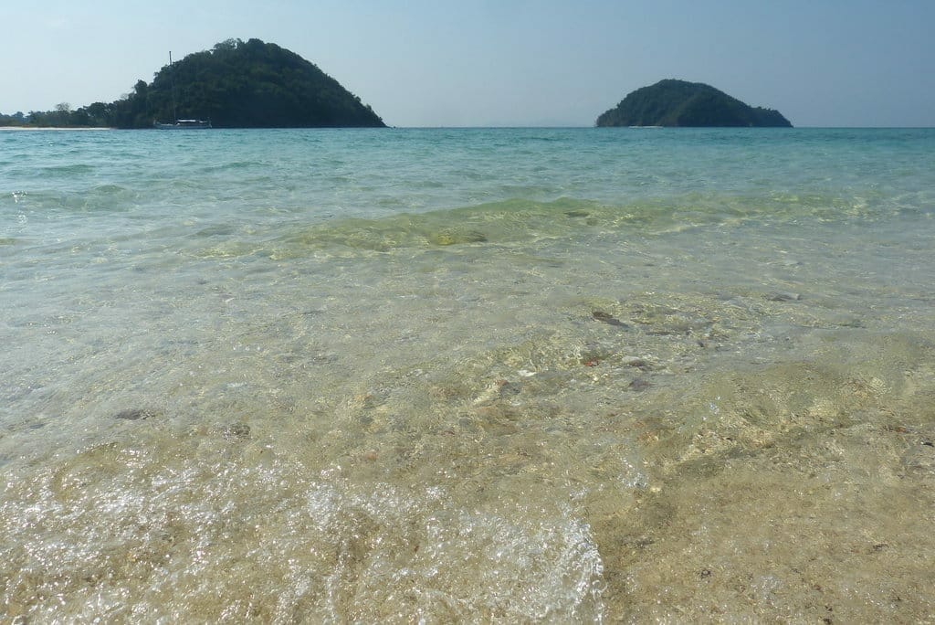 plage myanmar iles mergui sable blanc