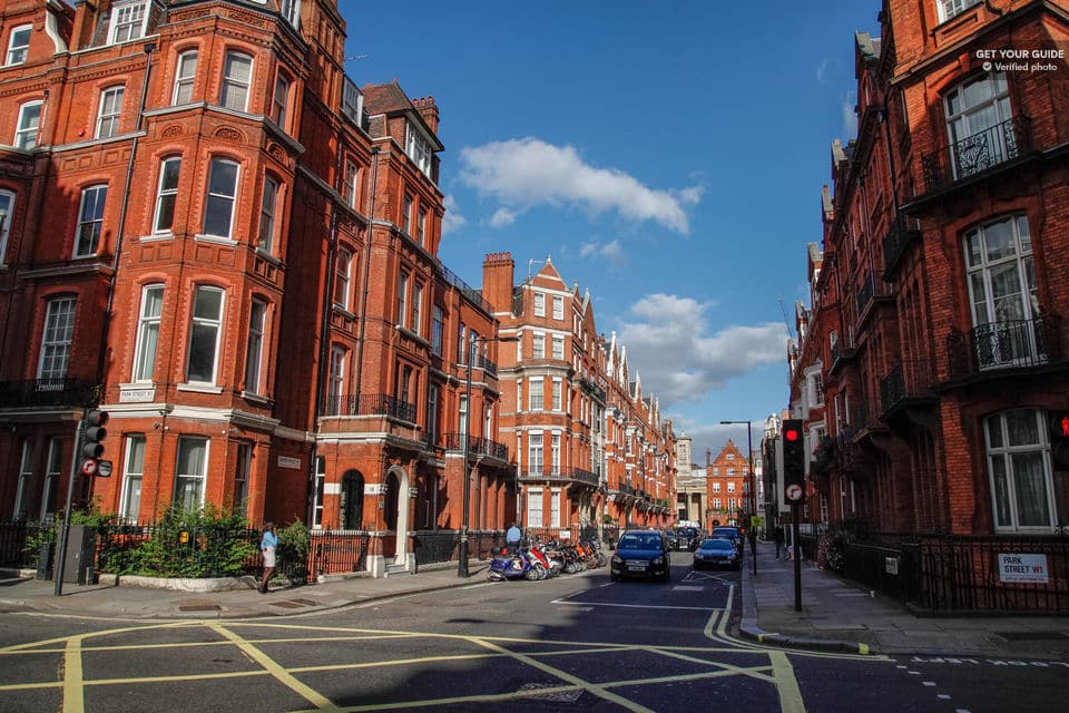 Visite guidee sur le thème des Beatles