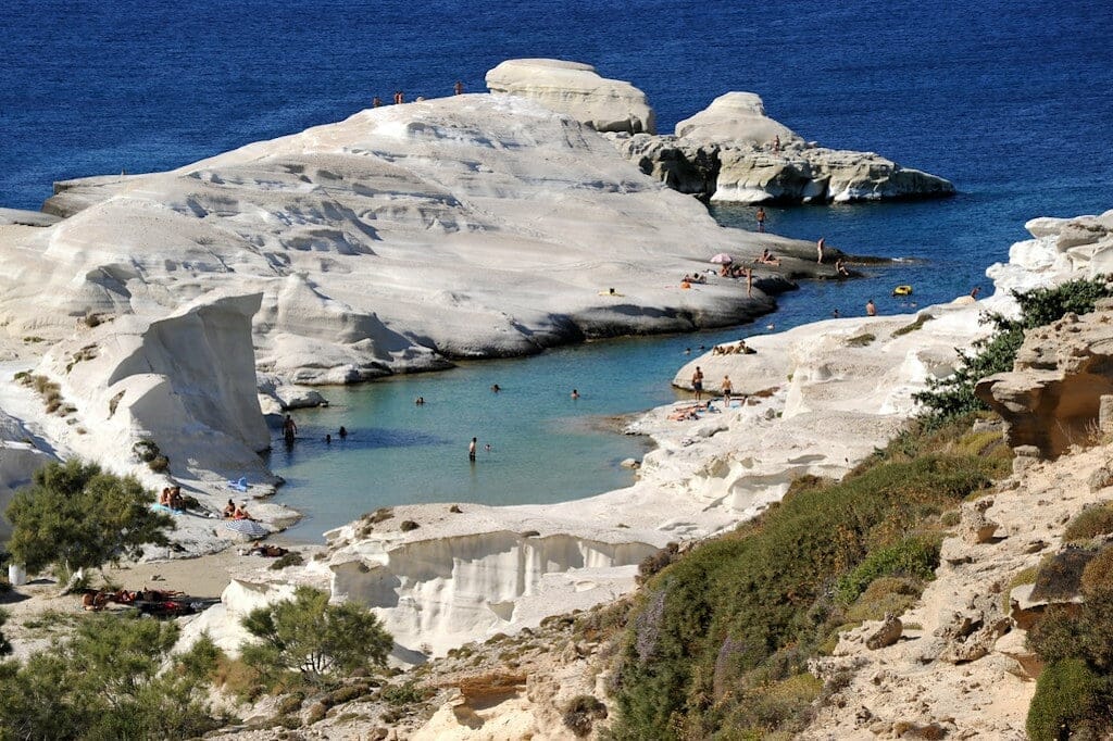 Sarakiniko sarakiniko plage milos