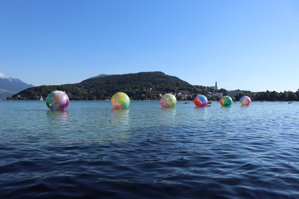 activite plage lac annecy