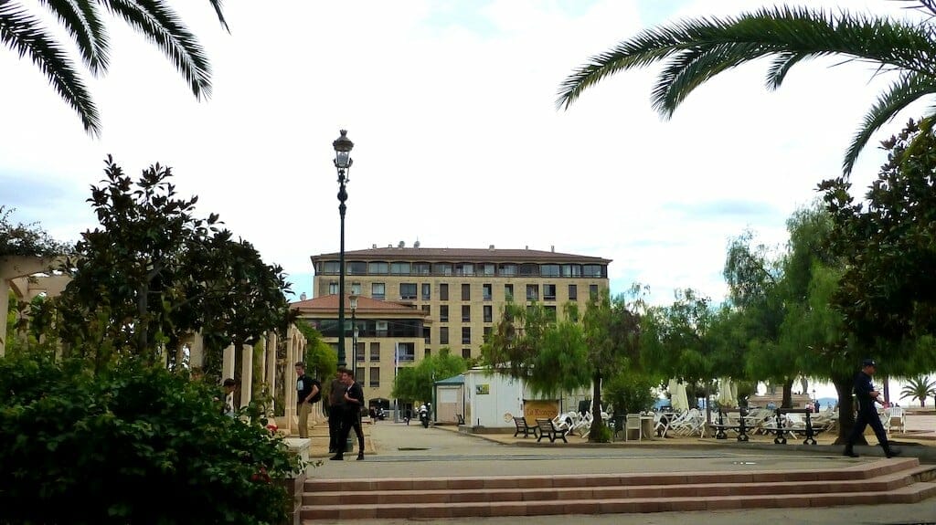 La_place_de_Gaulle place de gaulle que faire ajaccio