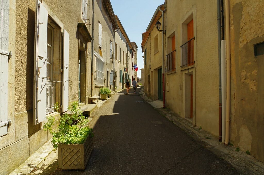 Montolieu village montolieu