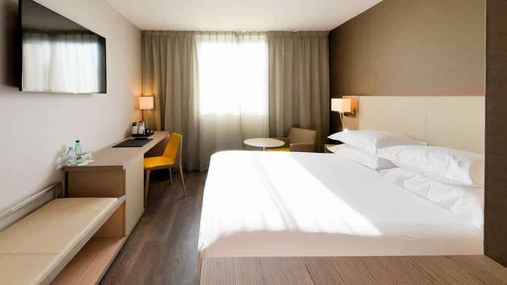 AC_By_Marriott_Marseille_Prado_Velodrome ac by marriott marseille prado velodrome