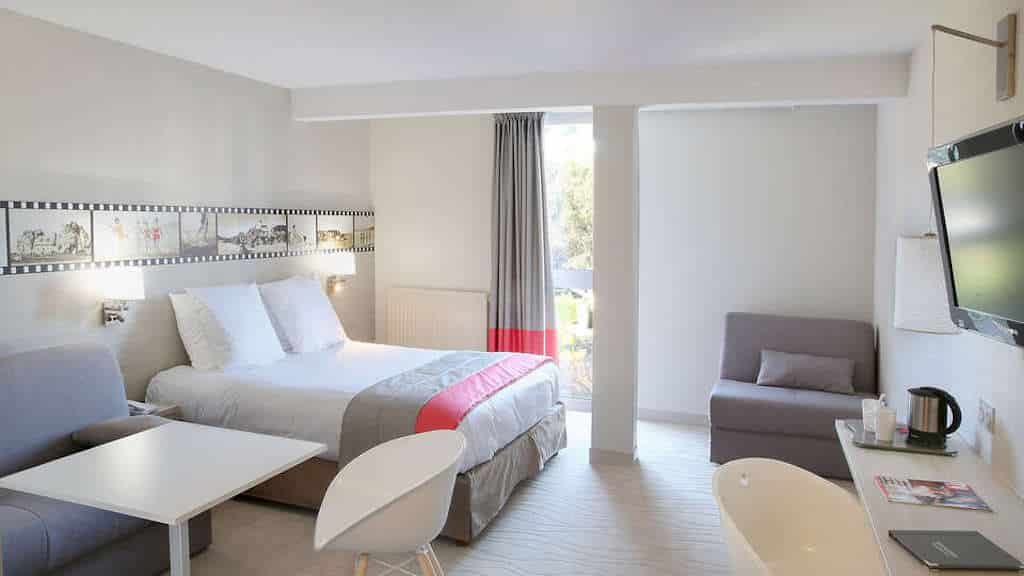 Best_Western_Les_Bains_Hotel_et_SPA best western les bains hotel spa