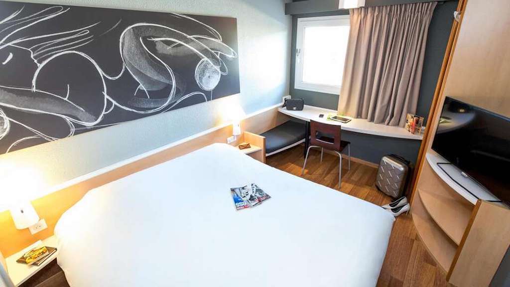 ibis timone week end marseille