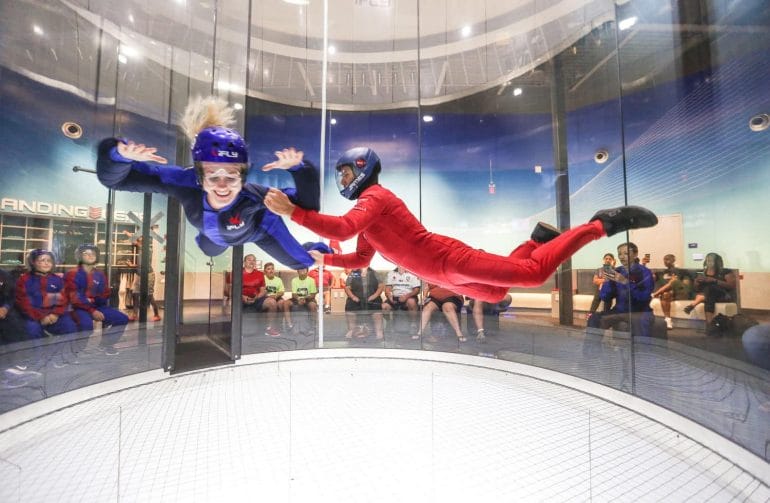 Simulateur_de_saut_en_parachute simulateur saut