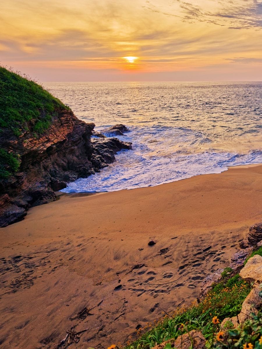 Puerto Escondido de Soleil Punta Cometa