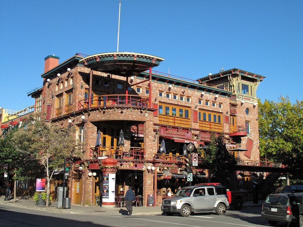 Le Village Montréal