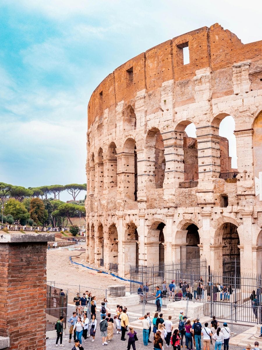 Quel est le meilleur pass pour couper la file à Rome