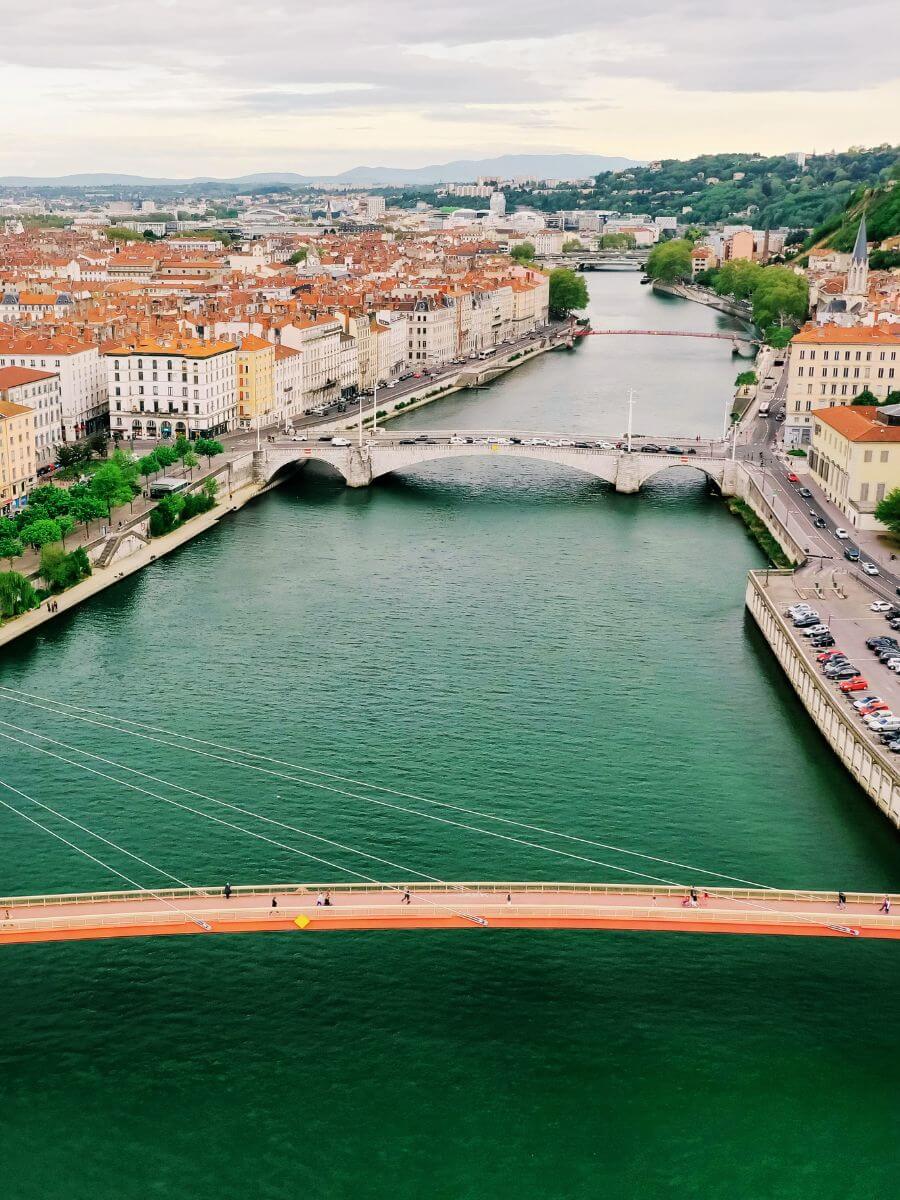 Lyon, la capitale de la gastronomie et du romantisme urbain